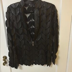 Textured Black Leather Jacket with Zipper Closure